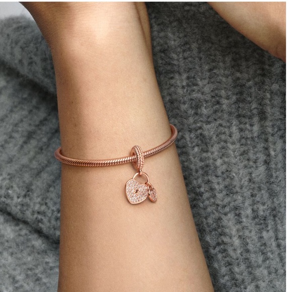 PANDORA ❤️ BNIB Pavé hearts padlock dangle charm - Picture 6 of 9